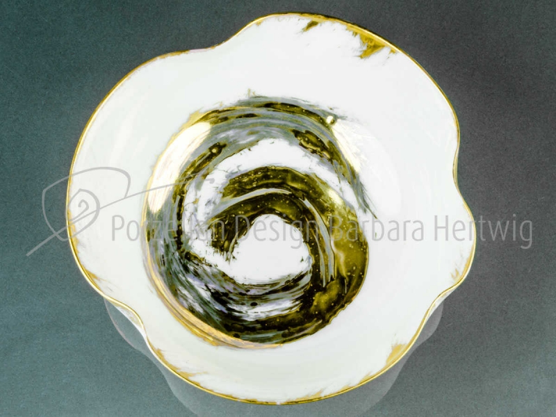 Preview: große Porzellanschale mit Goldrand