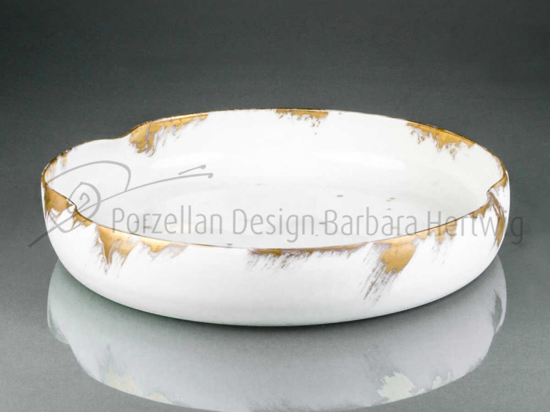 große Porzellanschale mit Goldrand